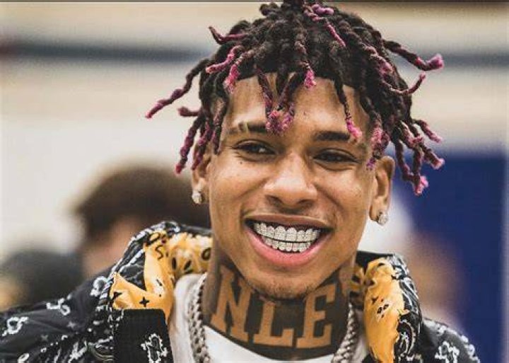 NLE CHOPPA (CANTANTE) WIKI, BIOGRAF&Iacute;A, EDAD, ALTURA, PESO, NOVIA, CITAS