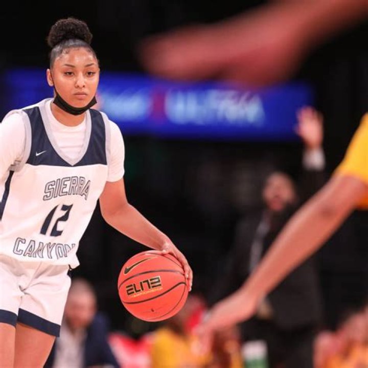 No. 1 Recruit Juju Watkins Is Down To 3 Major Schools The Spun