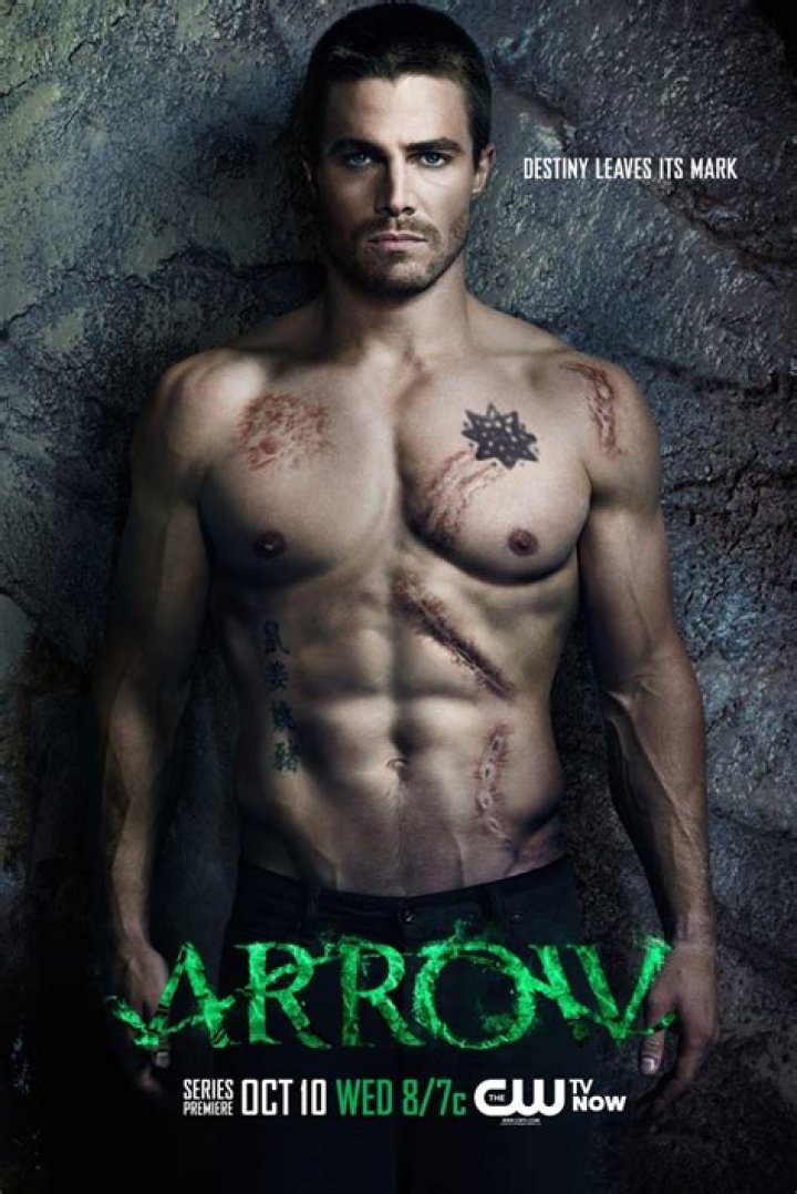 Official promotional posters Stephen amell shirtless, Stephen amell
