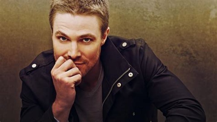 Oliver Queen Arrow Wallpaper (37663204) Fanpop