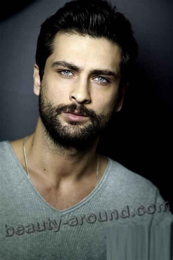 Onur Tuna Handsome faces, Actors, Turkish actors