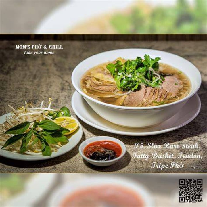 P5. Slice Rare Steak, Fatty Brisket, Tendon, Tripe Phở MOM PHO'S & Grill
