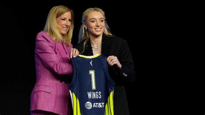 Paige Buecker Signs a MultiYear Sneaker and Apparel Deal with StockX