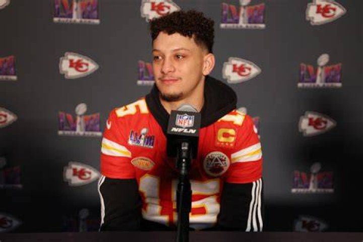 Patrick Mahomes Net Worth How Much Does The Quarterback Earn? OtakuKart