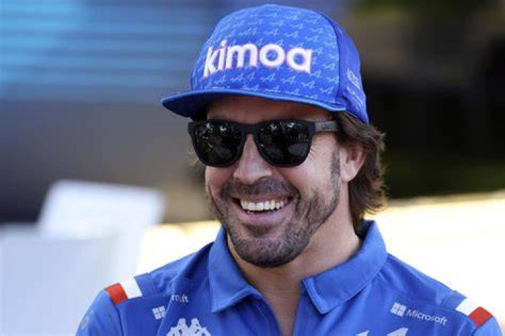 Paula Sherman Headline Fernando Alonso Y Taylor Swift Juntos