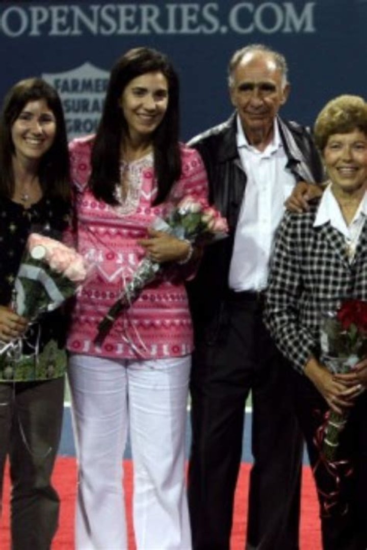 Pete Sampras Sister Marion And Stella Brother Gus And Family