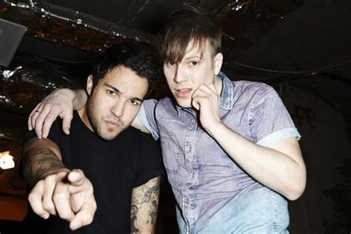 Pete Wentz Or Patrick Stump Who Is The Richest Member Of Fall Out Boy