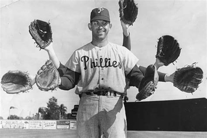 Phillies veteran Rojas focuses on the good things about 1964