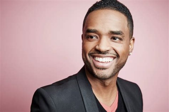 Photo Larenz Tate attends the 50th NAACP Image Awards in Los Angeles