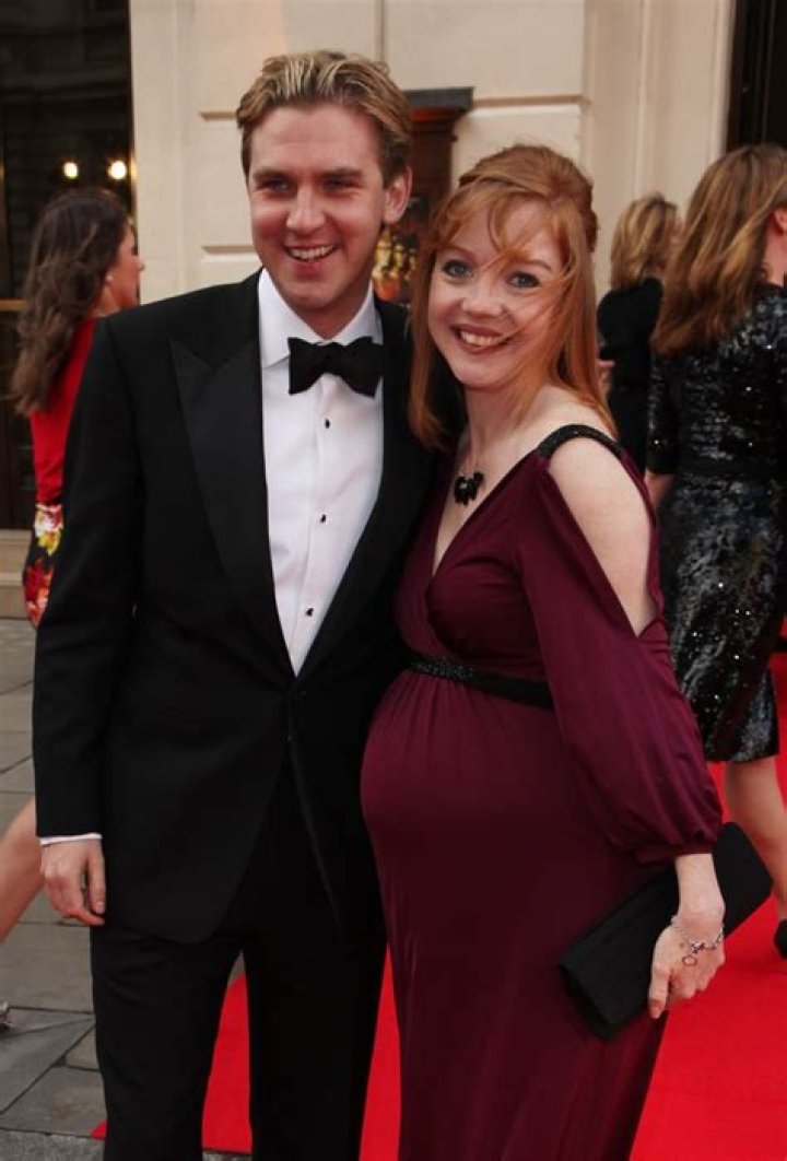 Photos of Dan Stevens and Wife Susie Hariet POPSUGAR Celebrity Photo 2