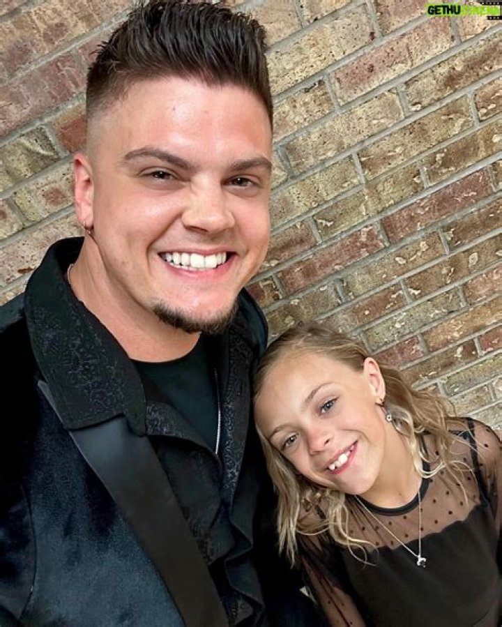 PHOTOS Tyler Baltierra's mom gets married!