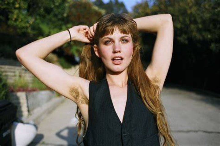 Picture of Amanda Rose Batz