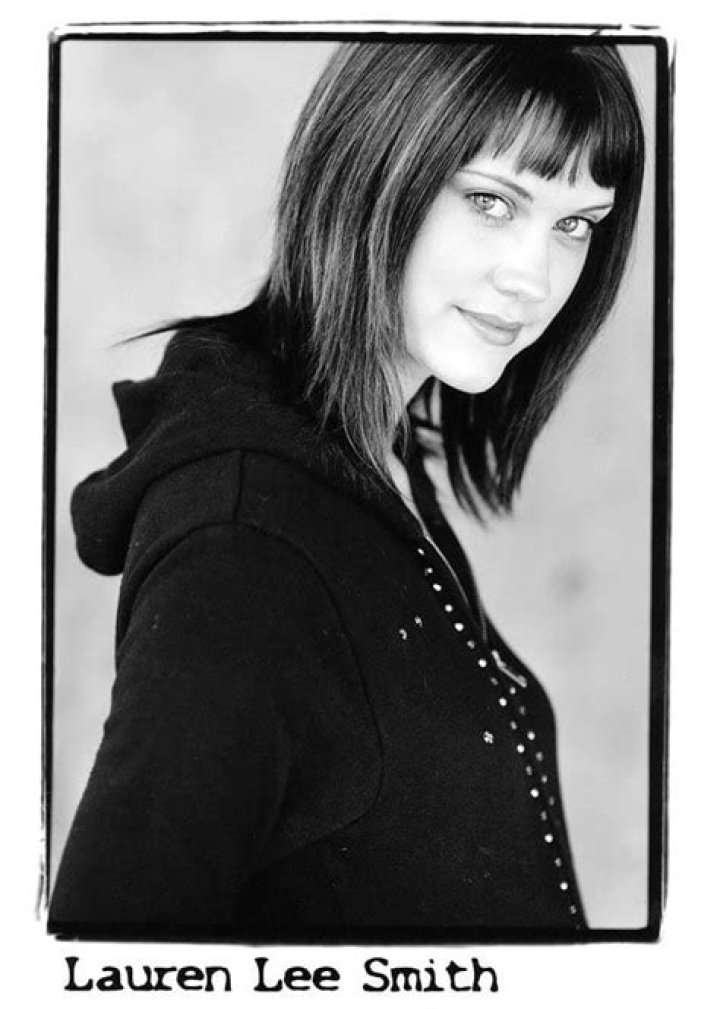 Picture of Lauren Lee Smith