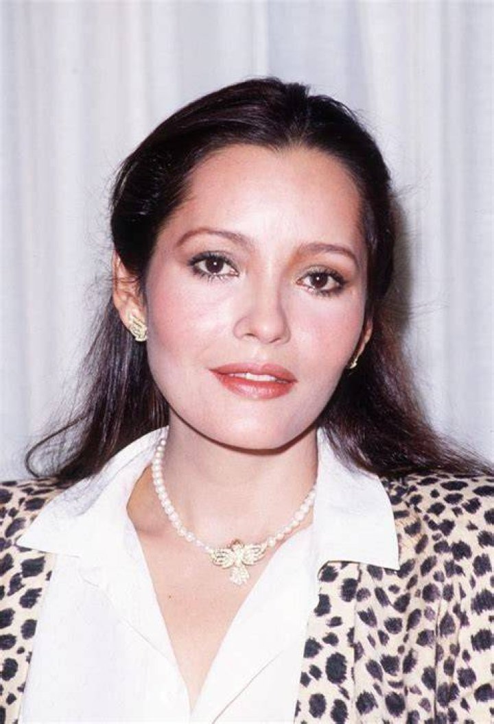 Pictures of Barbara Carrera