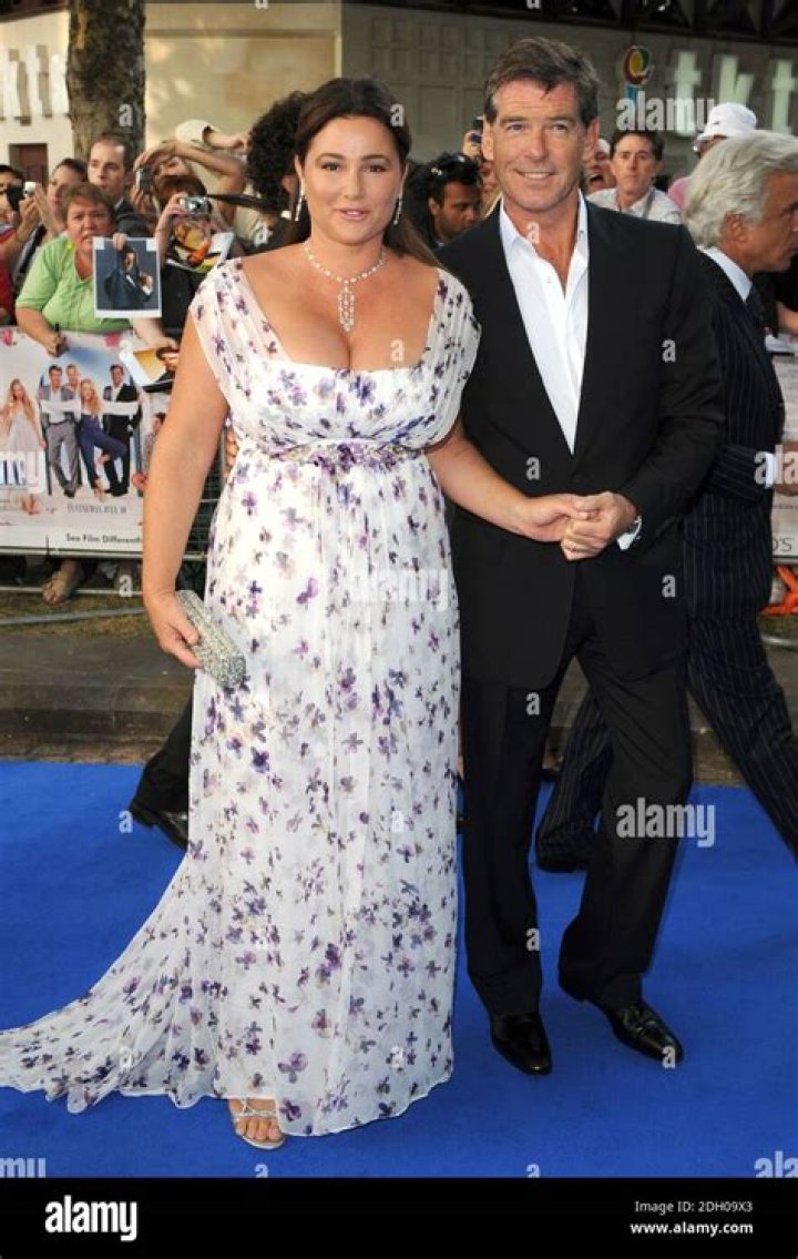 Pierce Brosnan And His Wife Celebrate 25 Years Togeth vrogue.co
