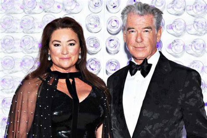 Pierce Brosnan Net Worth 20172016, Biography, Wiki UPDATED