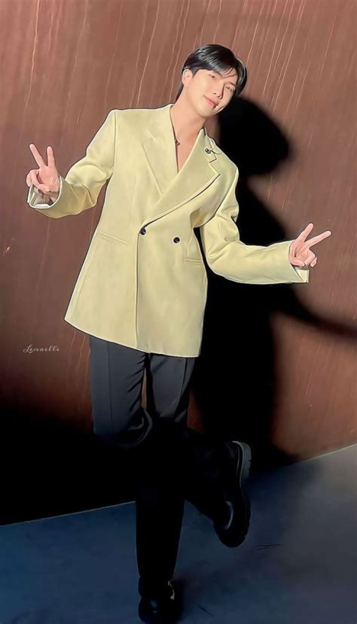 Pin by Kritika Shukla on Kim soo hyun Rich family, Kim soo hyun
