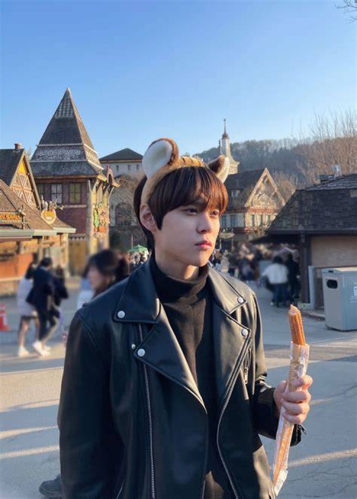 Pin by on SMROOKIES in 2023