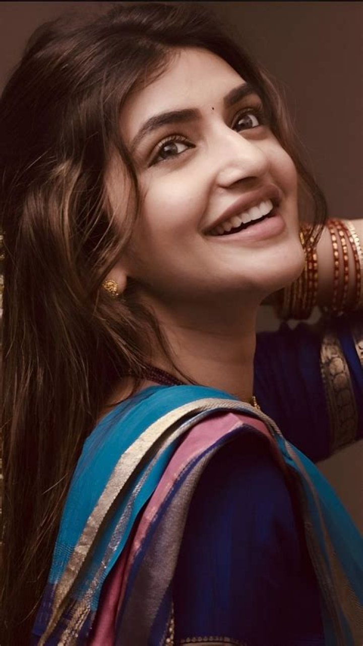 Pin by siva prasad on Kriti Sanon in 2022 Bollywood actors, Actors