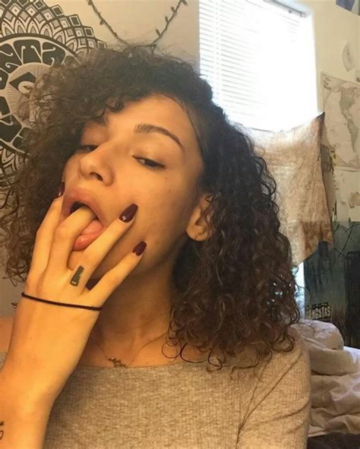 Pin on Geneva Ayala Ex Girlfriend of Xxxtentacion....