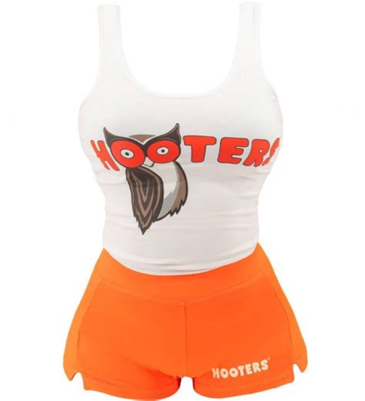 Pinterest Hooters, New outfits, Outfits