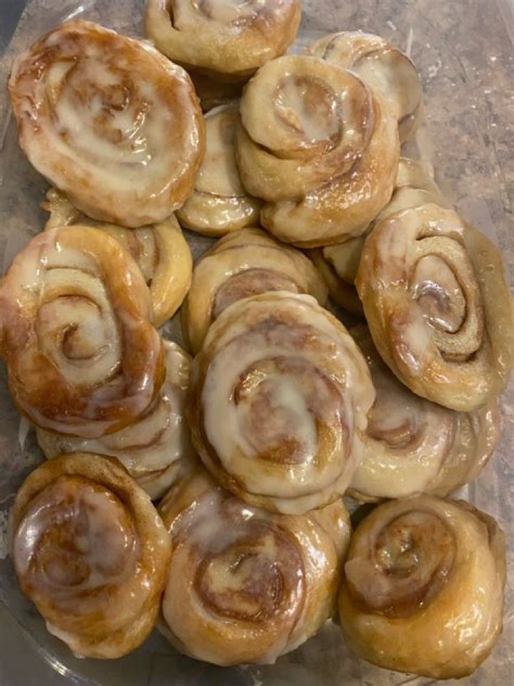 Police Robbers steal honey buns at gunpoint Boston 25 News