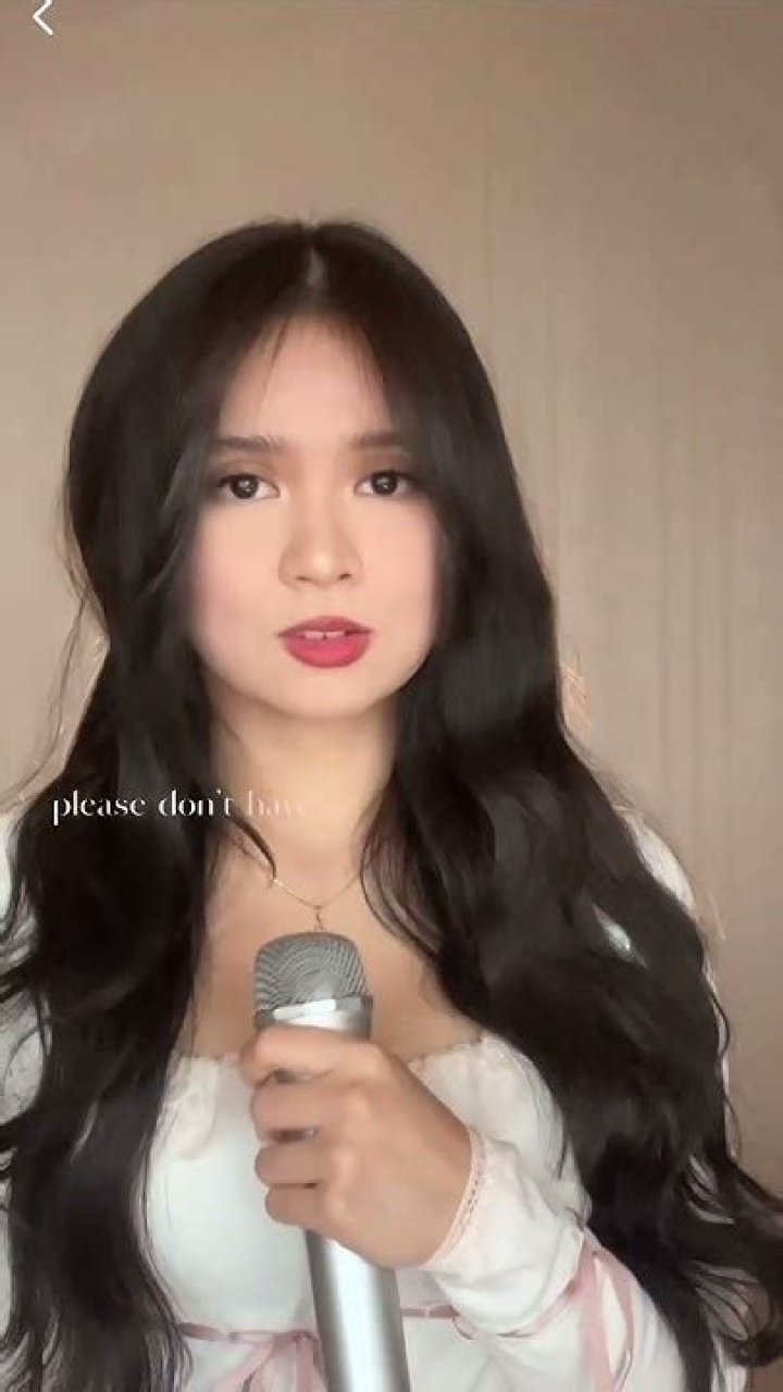 pov the girlfriend realizes her boyfriend is falling for his duet
