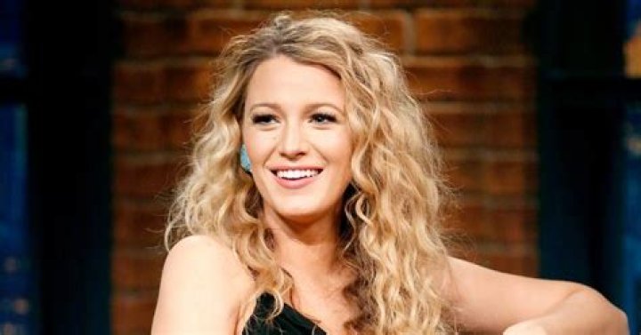Pregnant Blake Lively Styles Hair Into &rsquo;80sEra Perm Curls