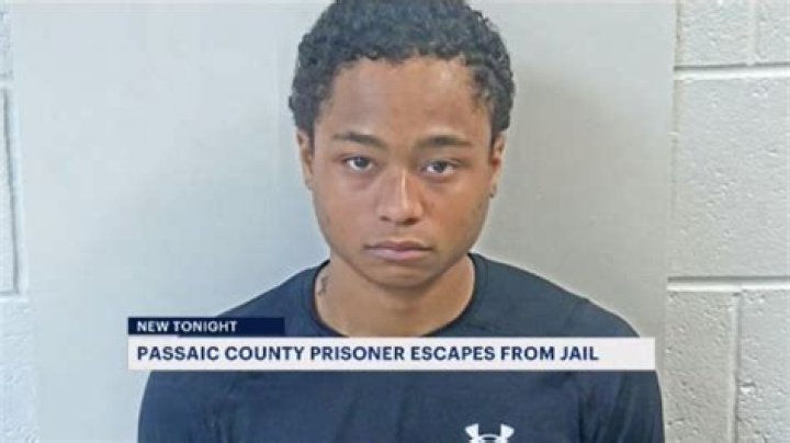 Prisoner on the loose! Lilli Luxe, Real Women, Girls Trip, Body