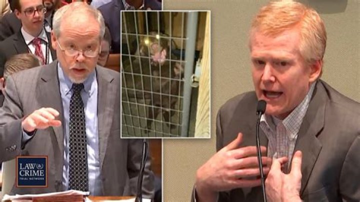 Prosecutor presses Alex Murdaugh on 'fuzzy' memory in double murder trial