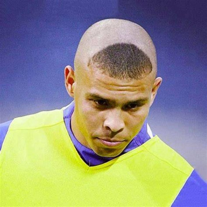 R9 Haircut The Strange Reason Behind This Haircut
