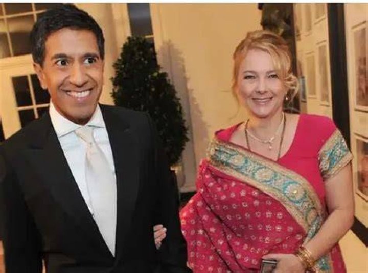 Rebecca Olson Gupta (Dr. Sanjay Gupta&rsquo;s Wife) Age, Wiki, Biography