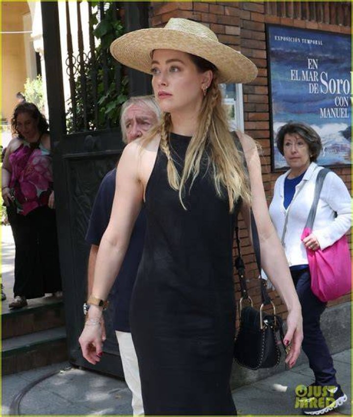 Relaxed Amber Heard Explores Madrid Amid Rumors She's Leaving Hollywood