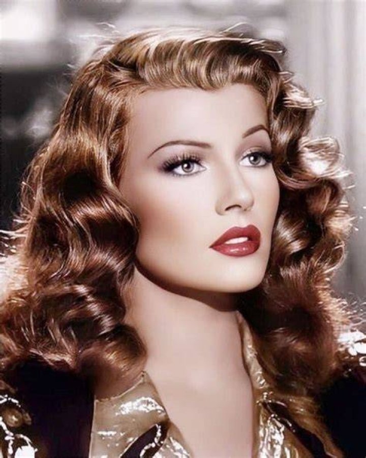 Rita Hayworth, c 1945 &laquo; MyConfinedSpace