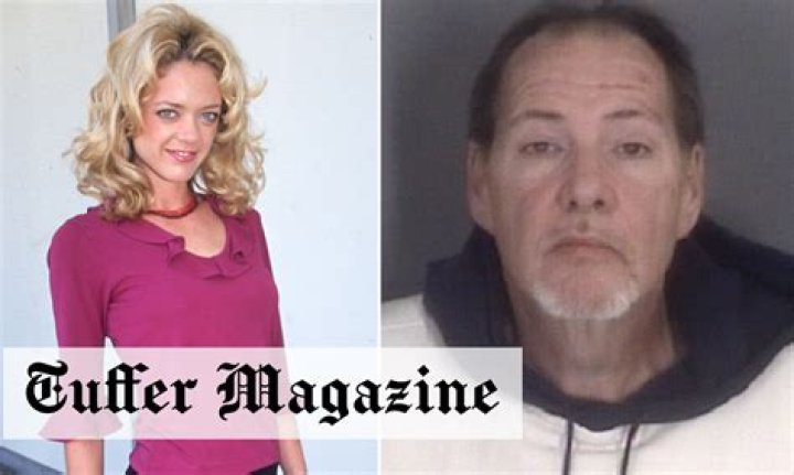 Robert Joseph Gilliam The Untold Truth About Lisa Robin Kelly's ExHusband