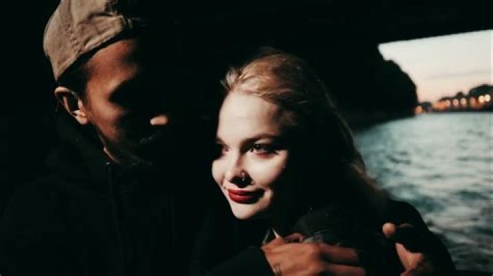 Rulz Gandurile (Oficial Video) YouTube