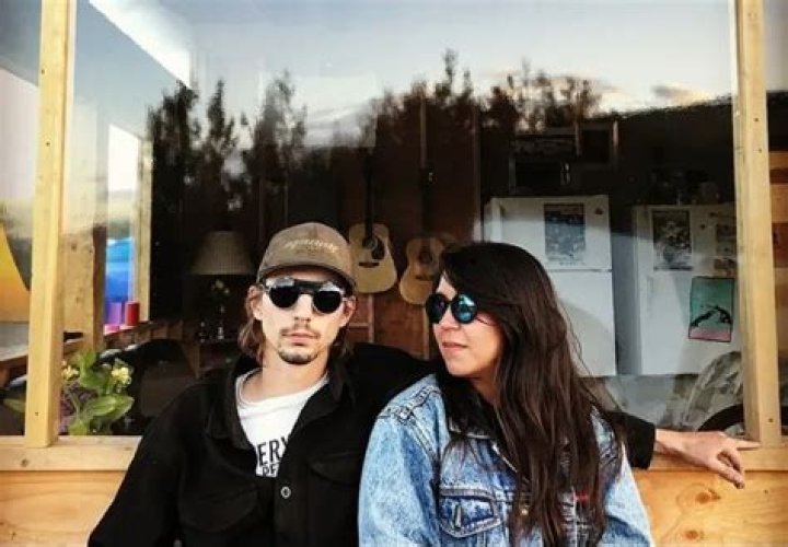 Rumors of Parker Schnabel Wife Did He Get Married To His Girlfriend?