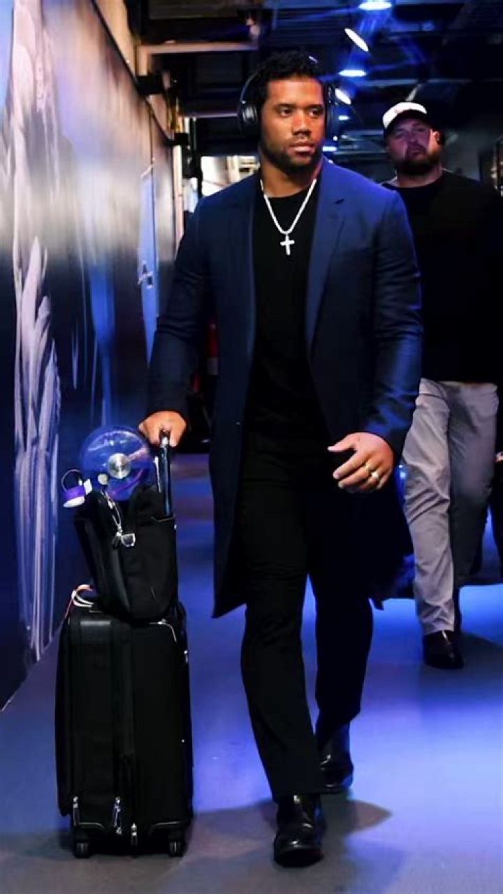 Russell Wilson on Twitter "It&rsquo;s Time. https// / Twitter