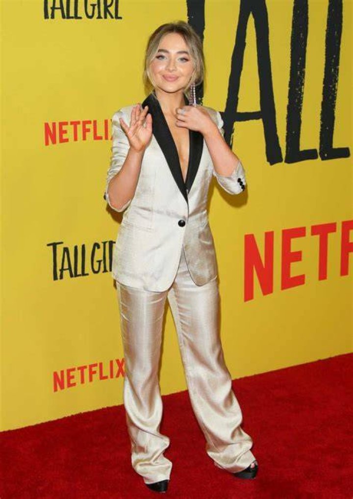 Sabrina Carpenter Attends Tall Girl Premiere at Netflix Home Theater in