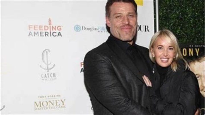 Sage Robbins Bio, Age, Height, Husband, Tony Robbins, Kid and Net worth