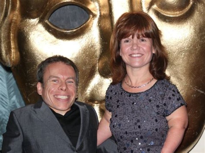 Samantha Davis Bio, Age, Harry Potter, Partner Life to Creative Fun