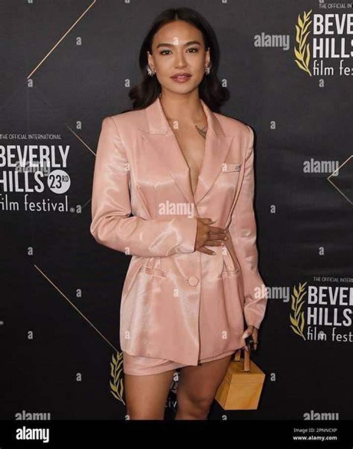 Samantha Richelle Biography IMDb
