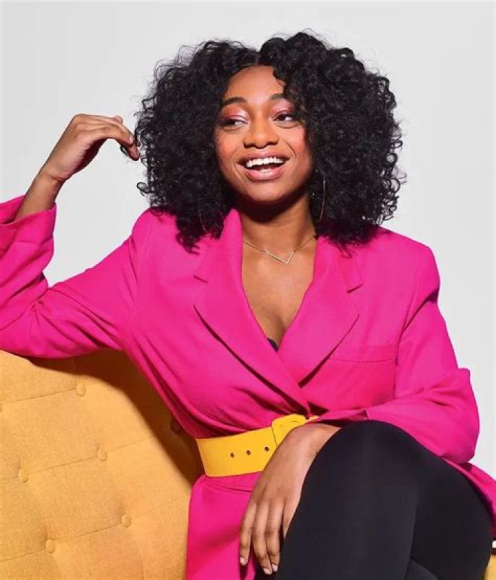 Samara Joy Bio, Net Worth, Height, Weight, Relationship, Ethnicity