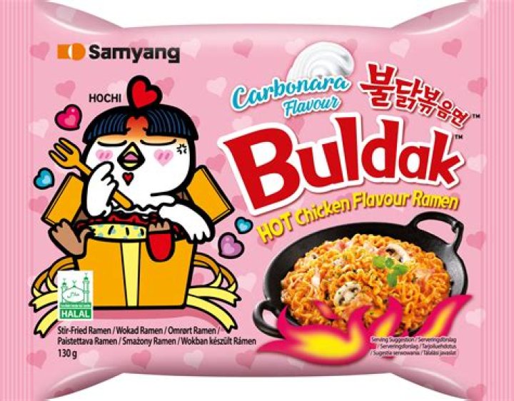 Samyang błyskawiczny makaron na ostro, smak kurczaka, ramen, carbonara