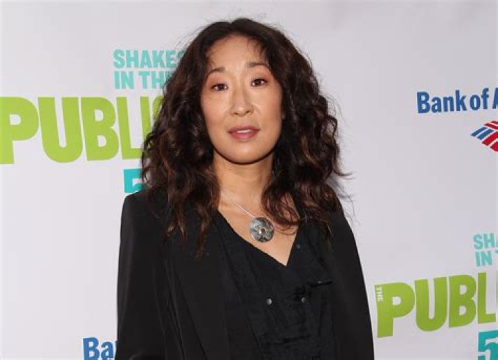 Sandra Oh Says Jobs Are Like Dating &mdash; and She's Learned to Move On