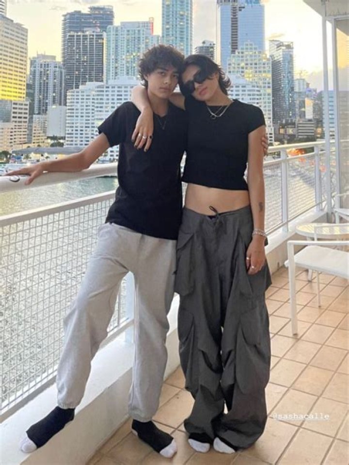 sasha calle with her brother Supergirl, Tired fashion, Beautiful people