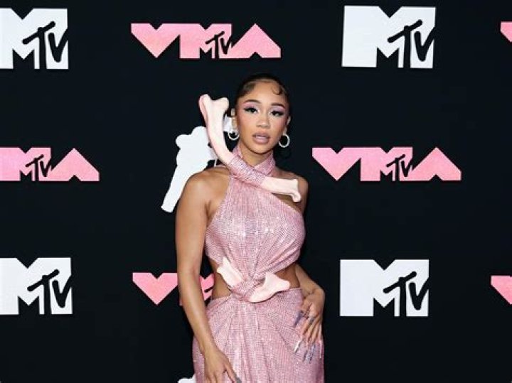 Saweetie Net Worth Bio Height Family Age Weight Wiki 2021 Vrogue