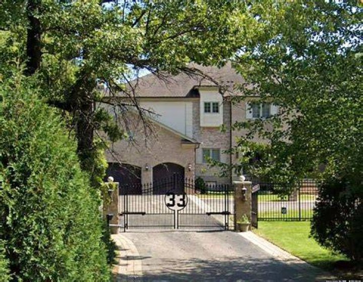 Scottie Pippen lists Highland Park mansion Chicago Tribune