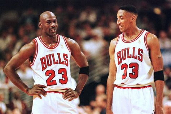 Scottie Pippen! Scottie pippen, Nba players, Sports basketball