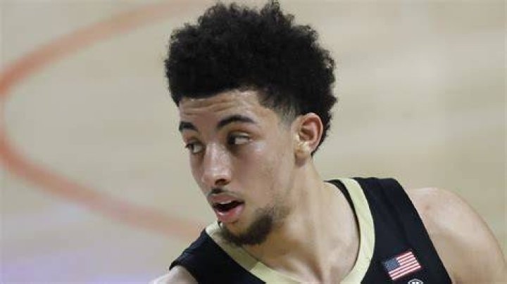 Scotty Pippen Jr. throws some shade at his dad